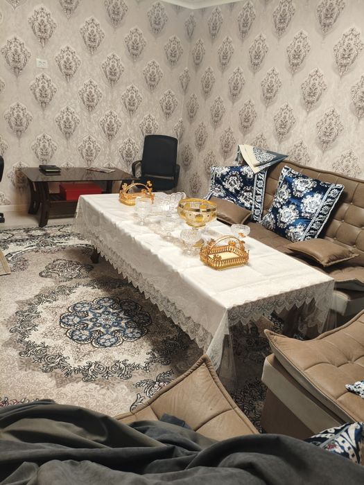 Ижара квартирага йигитлар учун
