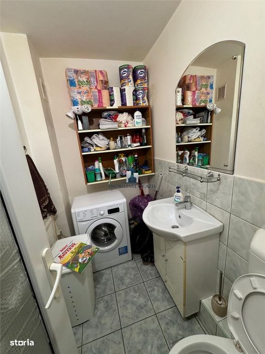 Apartament 4 camere Hol H Bld. Brancoveanu,