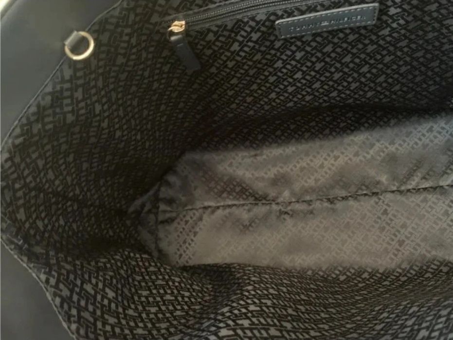 Geantă Tommy Hilfiger