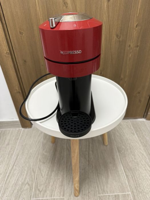 Кафе машина Nespresso krups