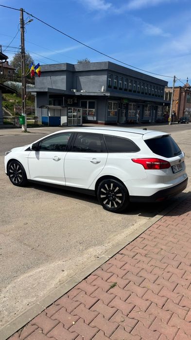 FORD Focus 2015 — imagine 4