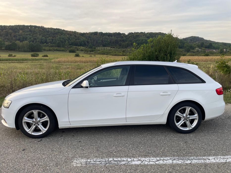 Audi a4 avant b8 2013 150cp