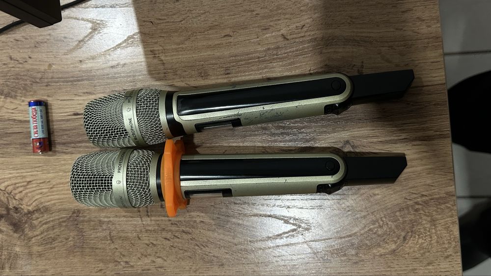 Аппаратура колонка. Микрофон