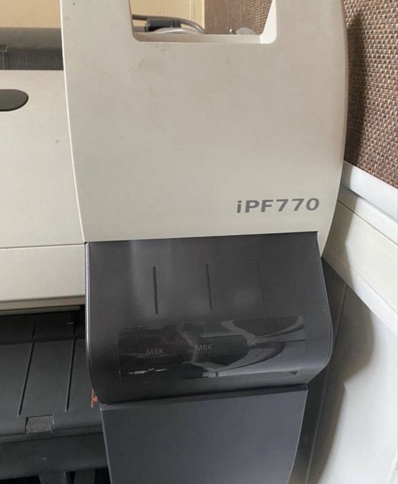 Продам плоттер IPF770