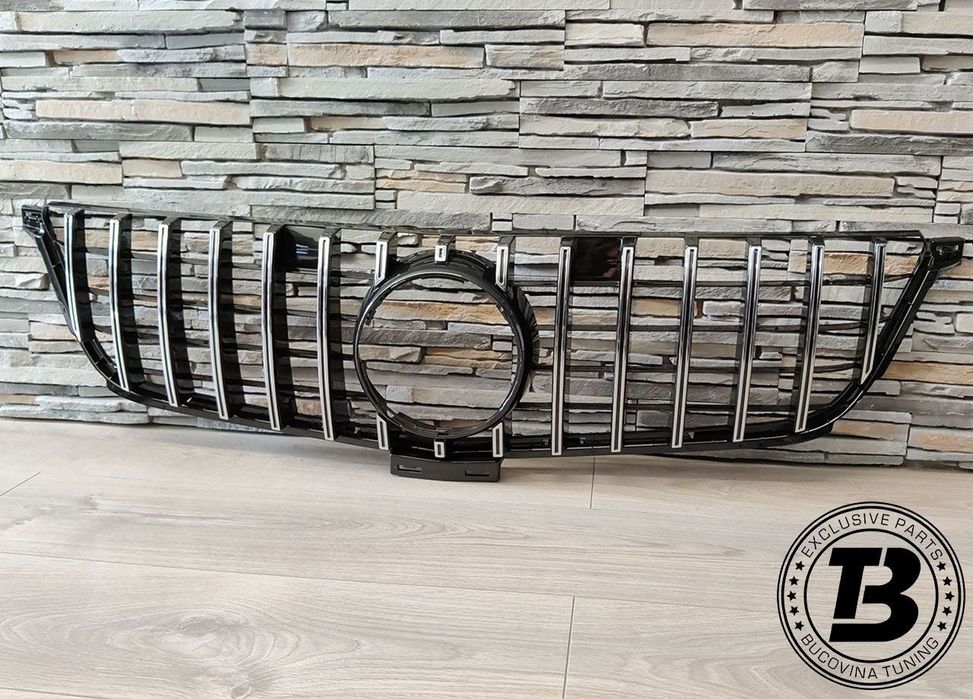Grila compatibila cu Mercedes ML W166 GT Design