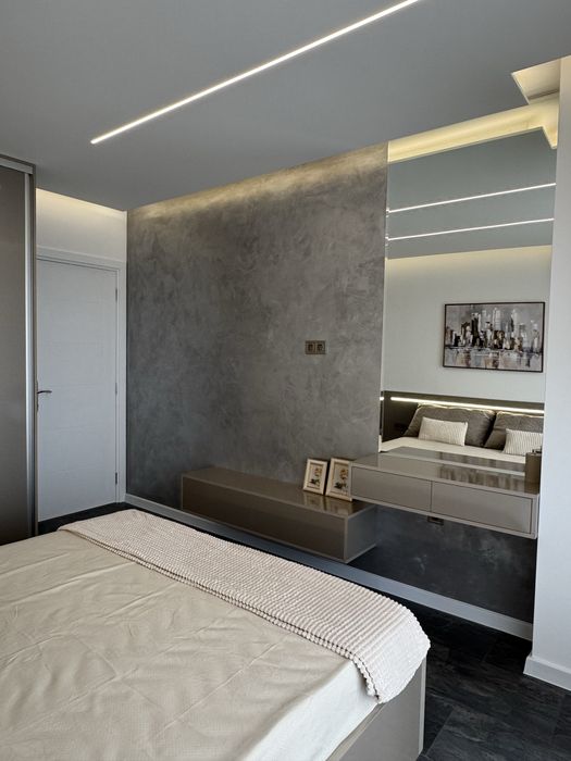 Продавам луксозен двустаен апартамент в Panorama Park East