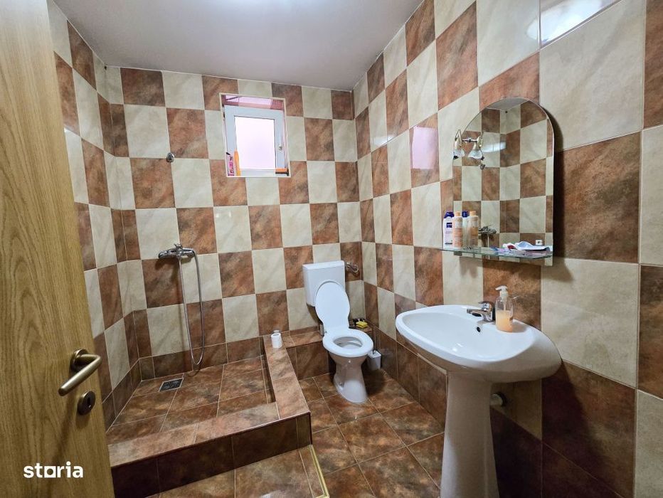Casa individuala | 280mp utili | 500mp teren | Buna Ziua | Hotel Athos