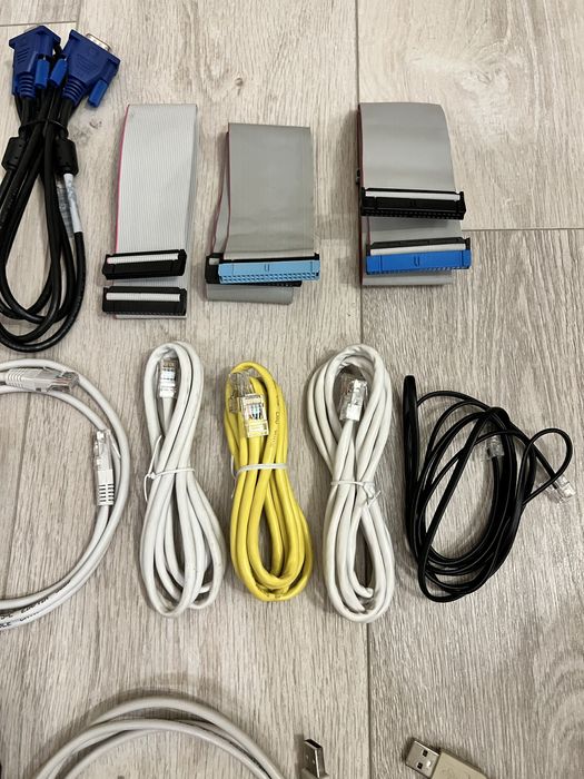Lot cabluri PC, audio, video, alimentare - VGA, USB, RCA, adaptoare