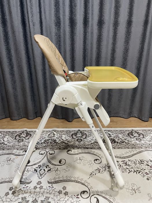 Детский стульчик для кормления, регулируемый.