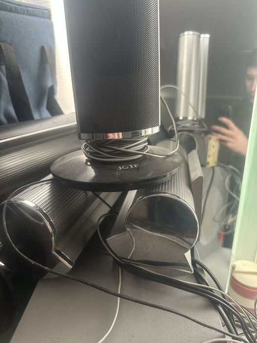 Продам центр музыкальный, 5-1