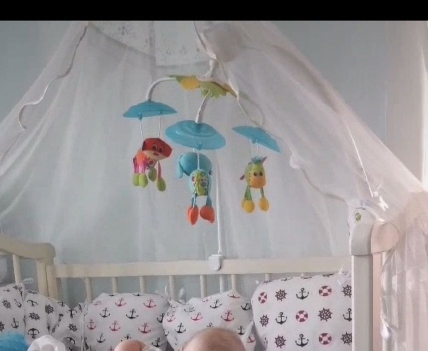 Мобиль для манежки