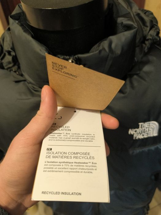 Geci puffer North face noi cu eticheta, model 700