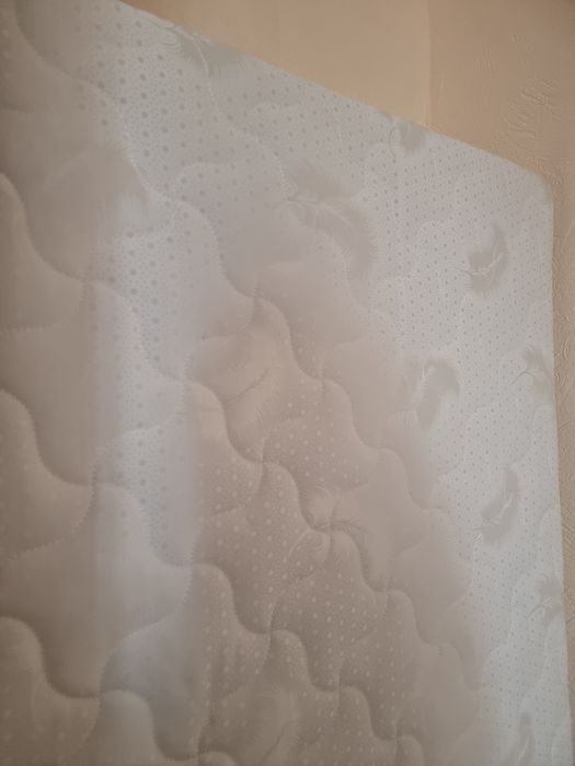 Продам 2 матраса