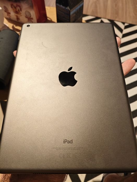Ipad 9th gen , 64GB + Stylus gen2