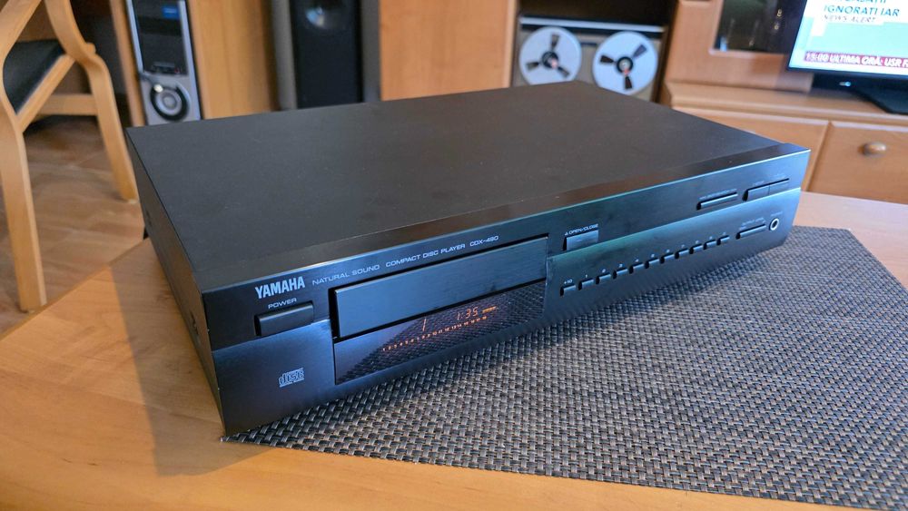 CDPlayer Yamaha CDX-490