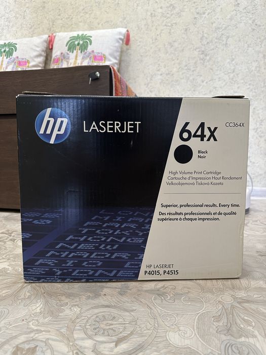 Картридж HP CC364A Black