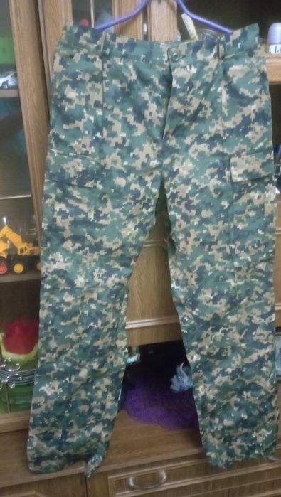 Продам комуфляжную форму