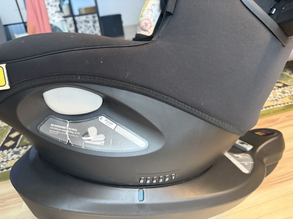 Scaun autor Joie I-Spin cu spatele la mers!