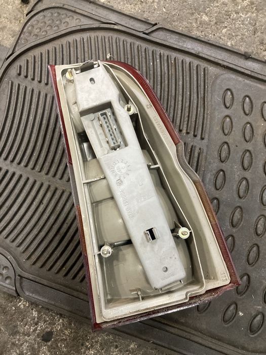 Ford escort 1999 година комби десен стоп