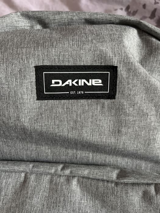 Чисто нова раница DAKINE, 30L