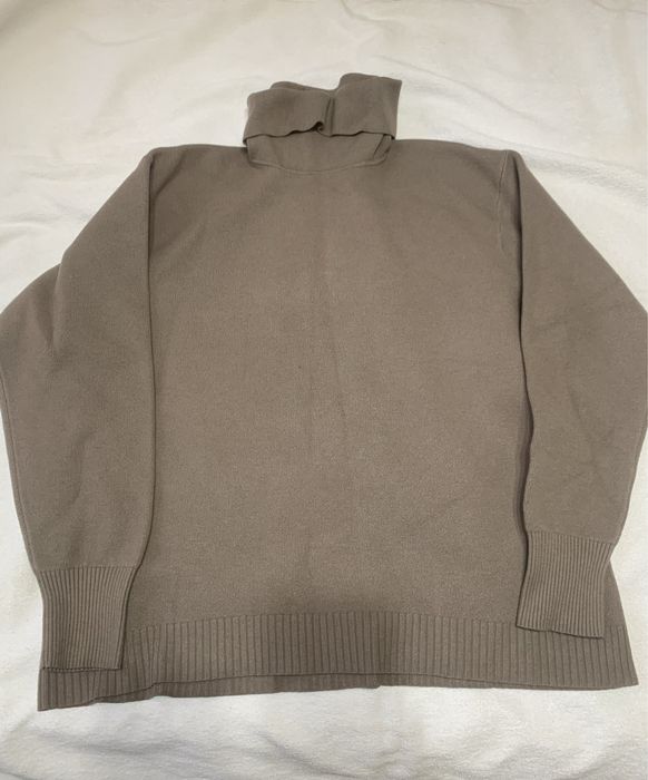 Свитеры и туника. пакетом