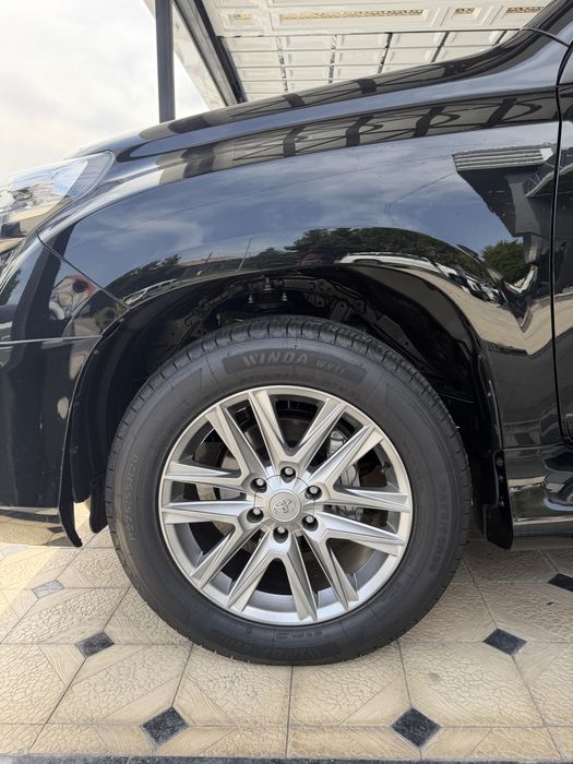 Toyota prado 150