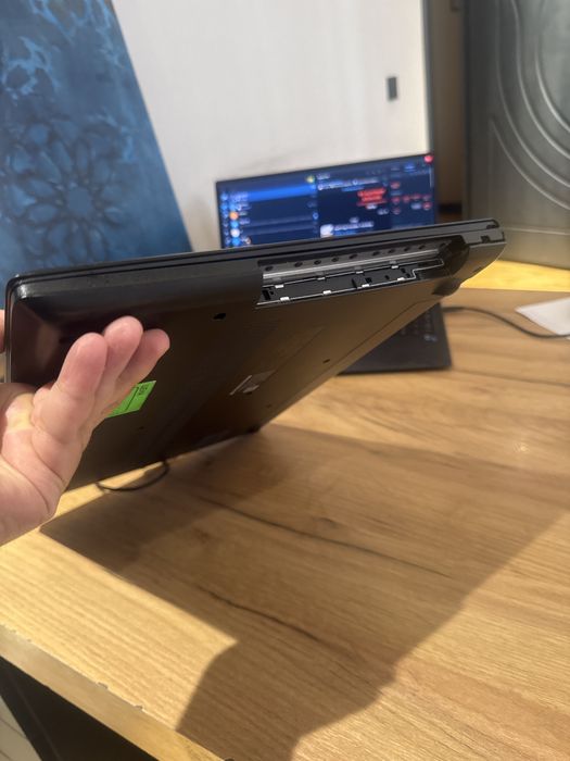 Lenovo Ideapad i3-5005U | 8GB RAM | SSD + HDD | NVIDIA 920M