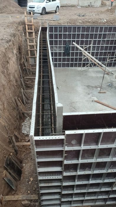 Карейский опалубка апалубка стойка . Kareyski opalubka apalubka stoyka