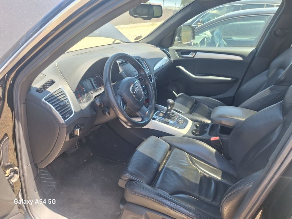 Plansa bord completa  Audi Q5 Europa