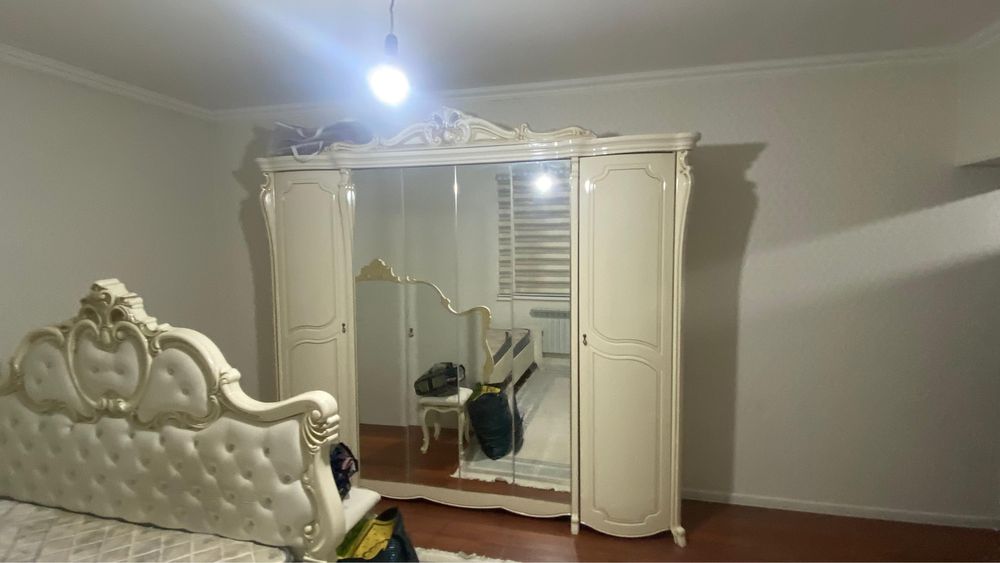 Спальная гарнитура