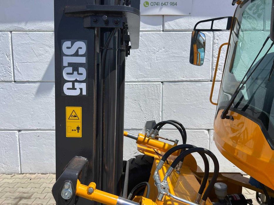 Stivuitor de teren Off Road – ridica 3,5 Tone , 50 Hp (Nou )
