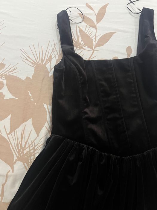 Къса рокля на Zara