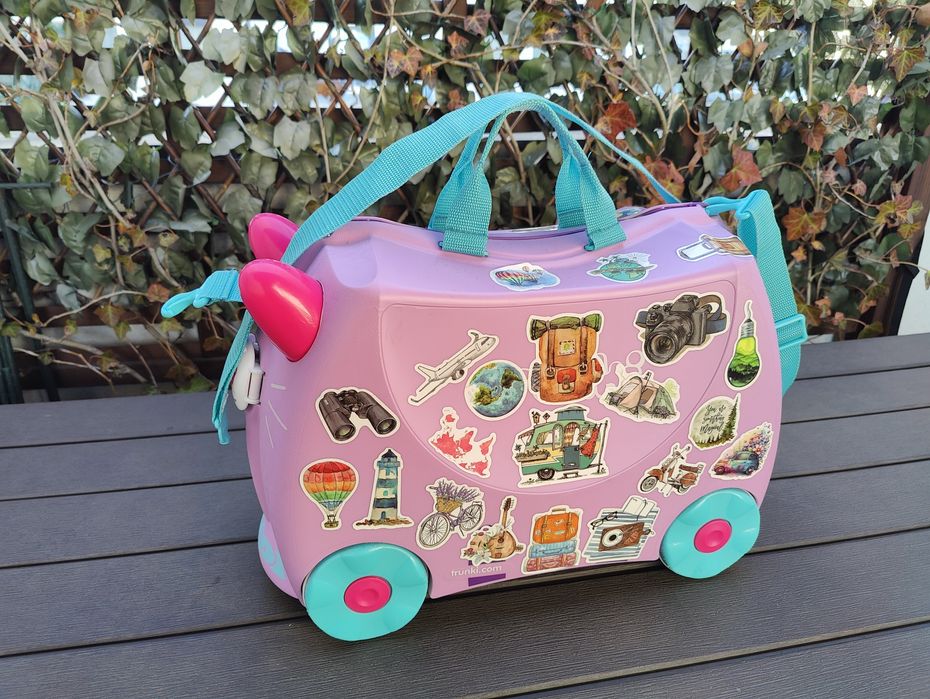 Valiza trunki ,stare foarte buna