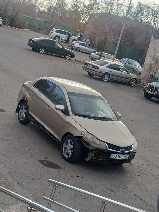 Продам машину чери бонус