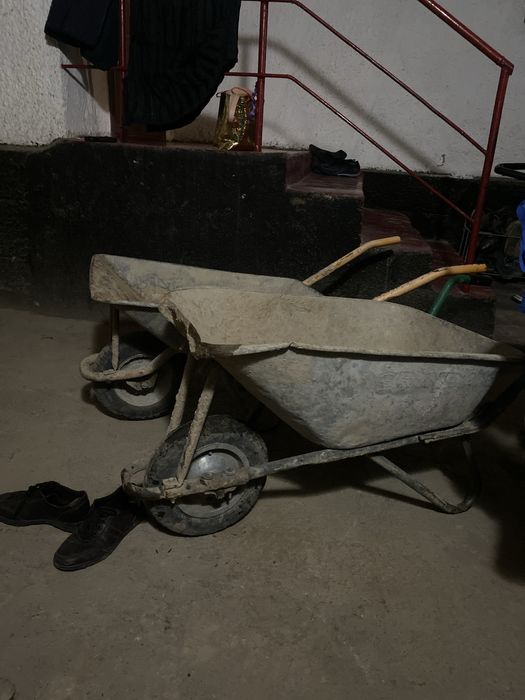 Тележка.       садовая         продам