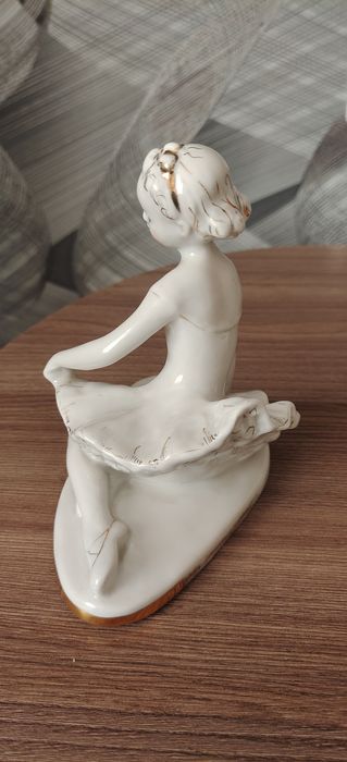 Продам статуэтку