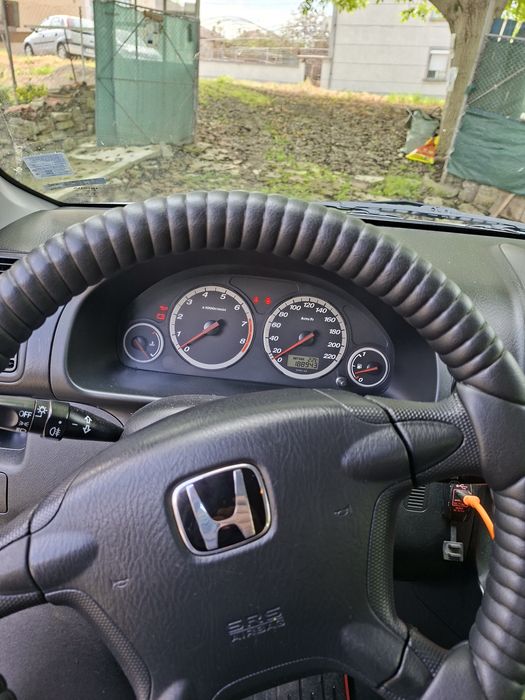 Honda crv 2000 150 ks бензин.