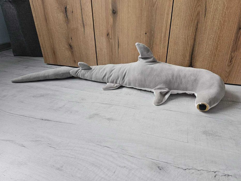 Огромна риба Чук - плюшена играчка