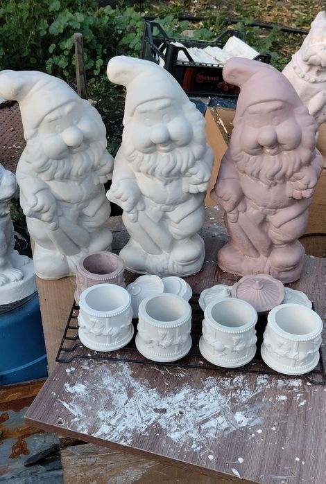 Садовые фигуры из гипса