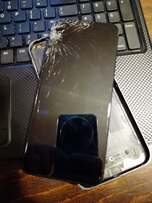 zte a52 lite нов с счупен дисплей