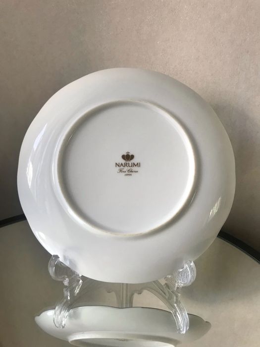 Тарелки пирожковые с виноградом