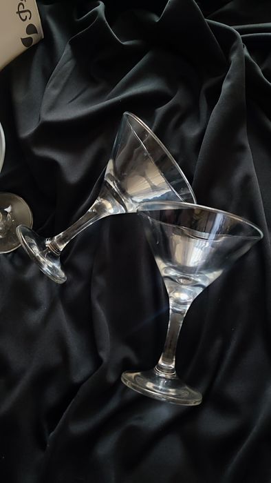 Бокалы под мартини