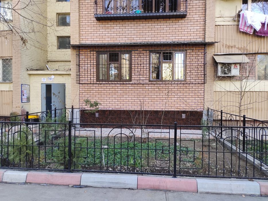 Решeтки на окна , козырьков. Deraza oynalarga Panjara reshotkalar.