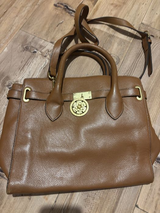 Guess luxe чанта