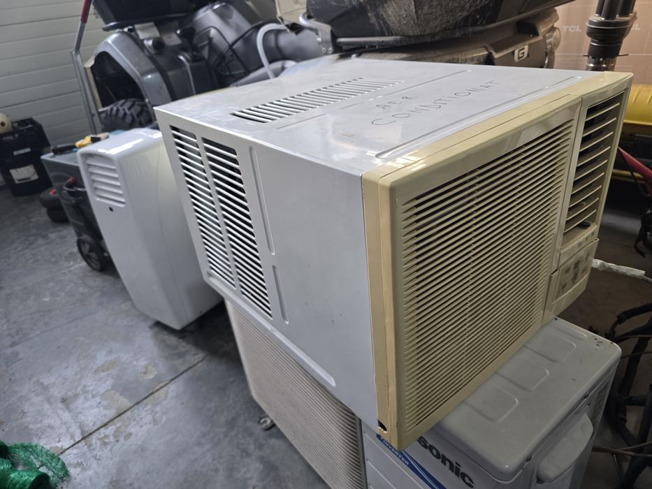 Aer Conditionat portabil (de geam)
