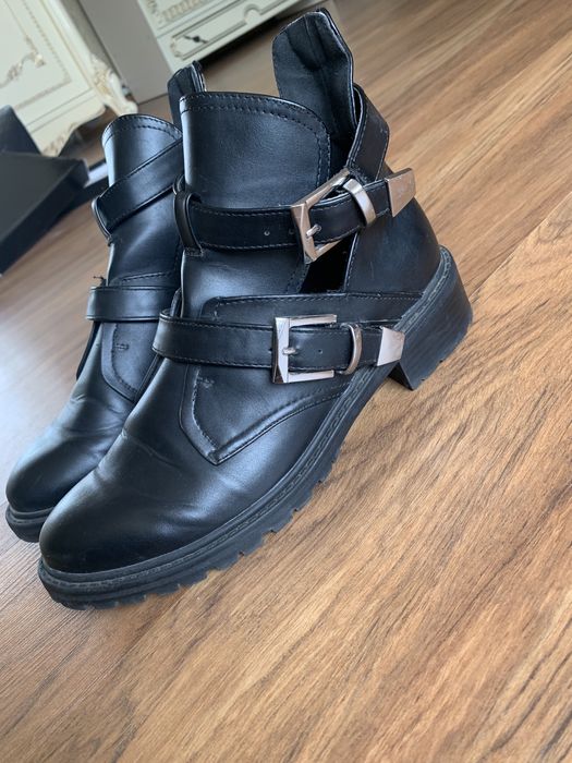 продам осенние ботинки