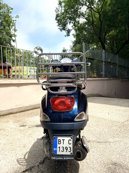 Скутер Vespa 50cc