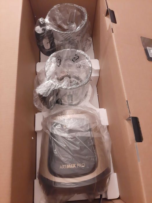 Aparat pentru gatit ArtMix Pro BL-002, Zepter, folosit o singura data