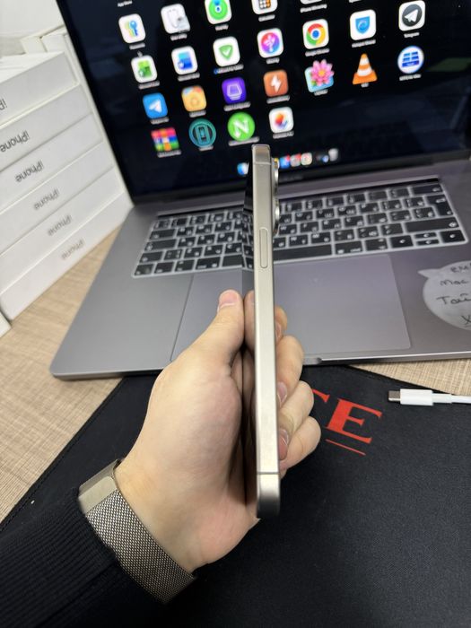 Продаётся iPhone 15 Pro Max 512GB Natural Single