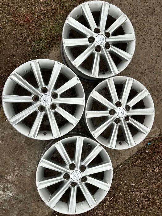 Диски на 17 от Камри оригинал